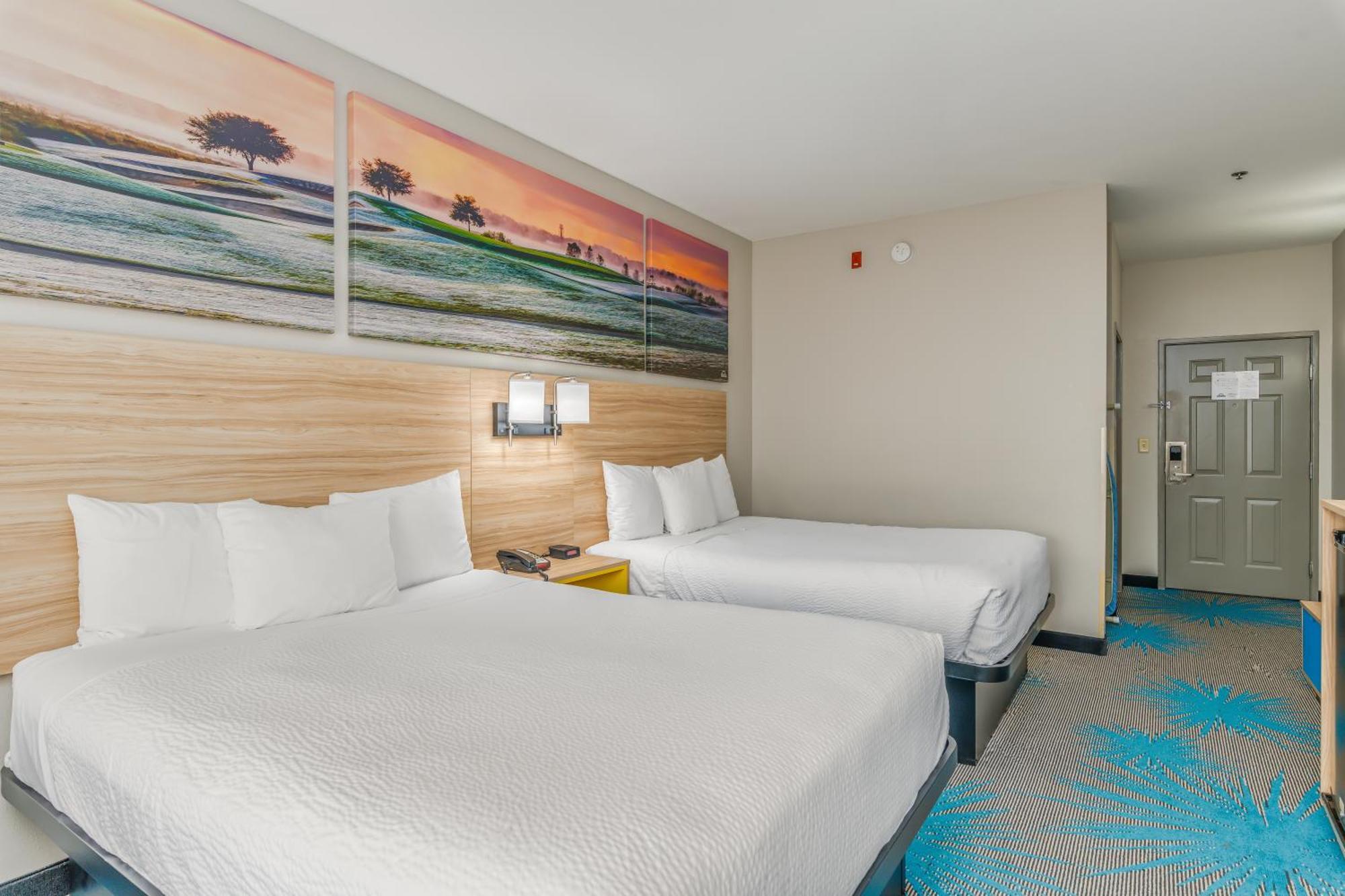 Days Inn & Suites By Wyndham Prattville-Montgomery Bagian luar foto